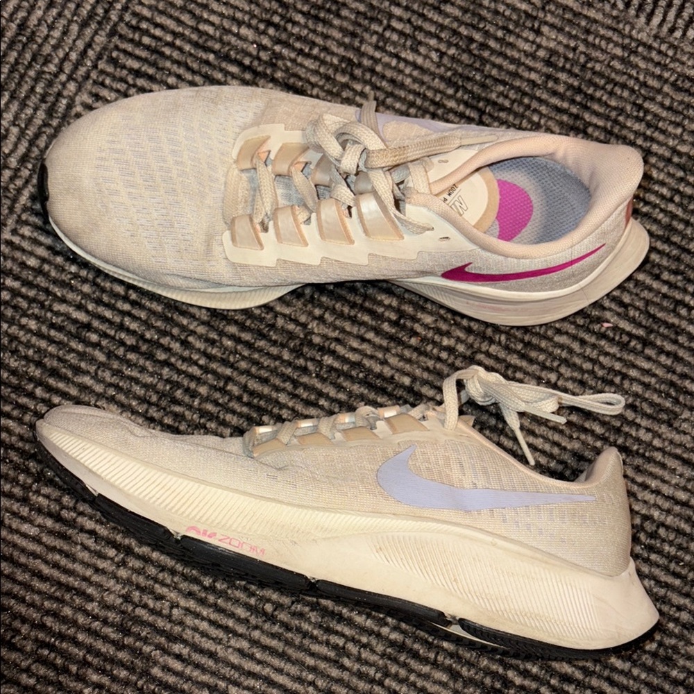 Nike Cream and Pink Athletic Shoes with Iridescent Accents